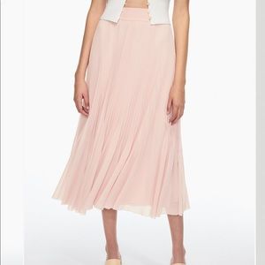 Aritzia wilfred twirl skirt